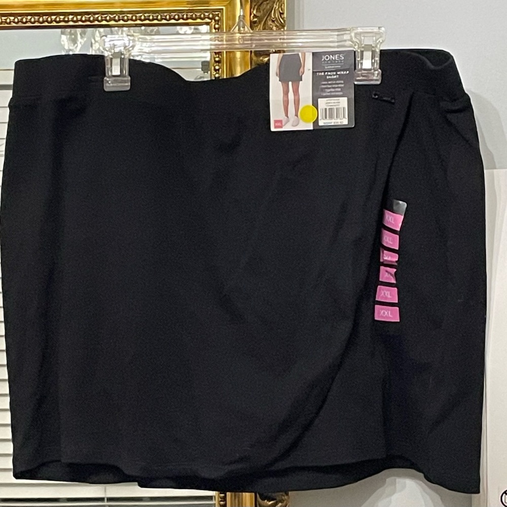 Jones New York Faux Wrap Black Skort